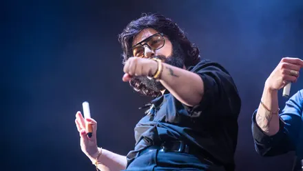 El apoyo de 'Las Ratas' a la Marea Blanca y el pase de 'Los calaítas' marcan la segunda sesión de semifinales del COAC 2025