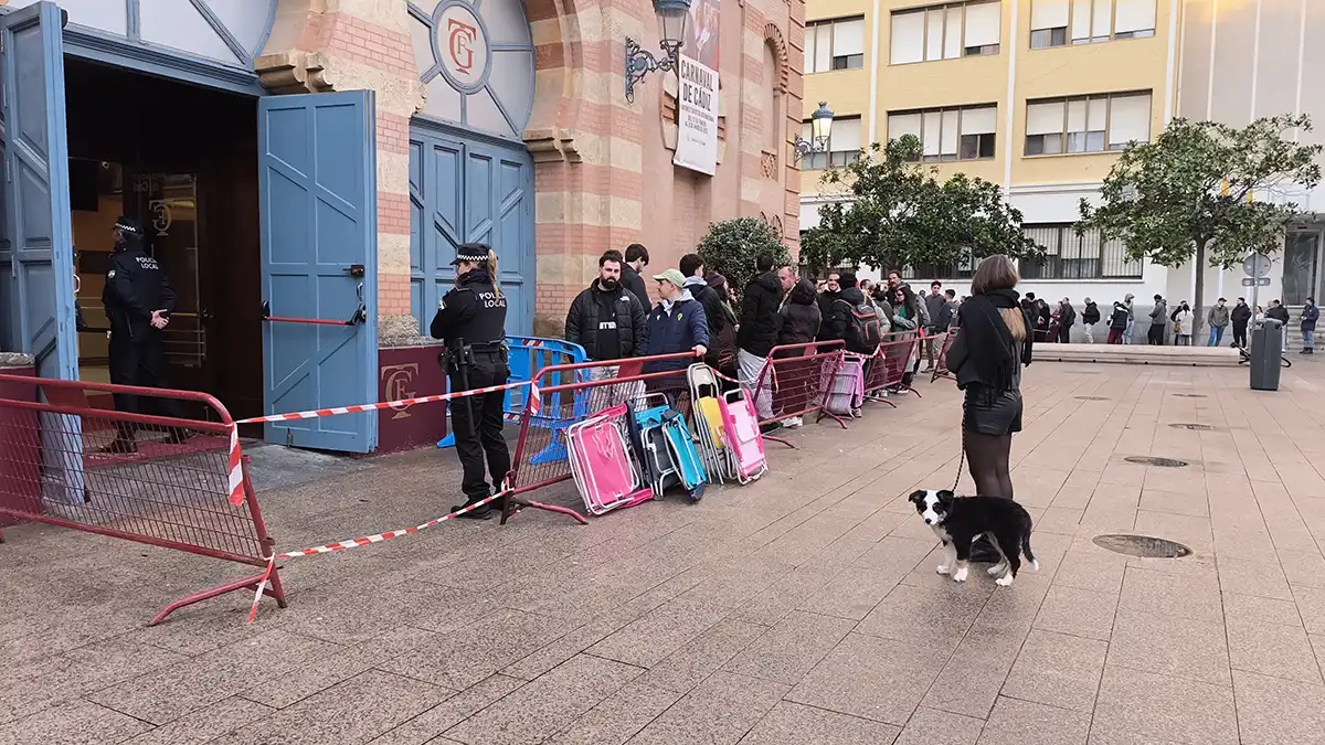 La eterna lucha contra la reventa en el COAC