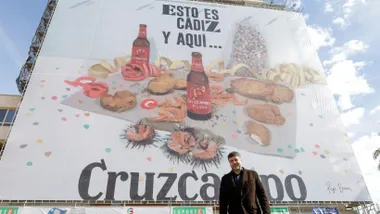 Un espectacular bodegón carnavalero de un pintor gaditano para dar la bienvenida al Carnaval de Cádiz