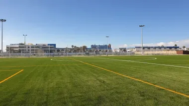 Apartados dos entrenadores de fútbol infantil en Cádiz tras ser denunciados por compartir imágenes sexuales con menores