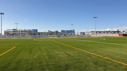 Apartados dos entrenadores de fútbol infantil en Cádiz tras ser denunciados por compartir imágenes sexuales con menores