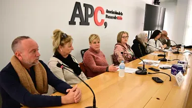 Trabajadoras de Ayuda a Domicilio en Cádiz denuncian que la Seguridad Social las “obliga a trabajar enfermas“