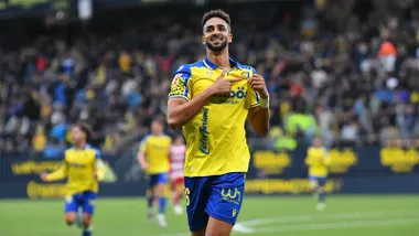 Sufrida e importante victoria del Cádiz CF, que sigue mirando hacia arriba