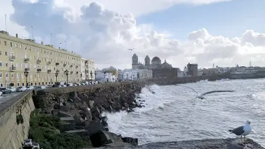 La última semana del invierno arranca en Cádiz con alertas amarillas de la Aemet