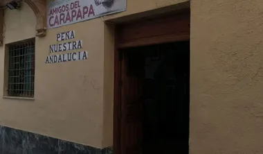 La Peña Amigos del Carapapa (antigua Nuestra Andalucía) a oscuras durante el apagón.