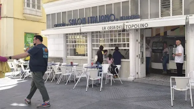 Heladería Salón Los Italianos, de Cádiz.