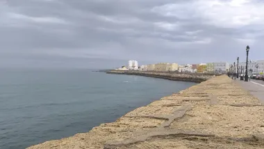 Abril avanza con lluvias intermitentes en la provincia de Cádiz y una posible tregua el fin de semana