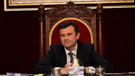 El alcalde de Cádiz, Bruno García, en un Pleno del Ayuntamiento