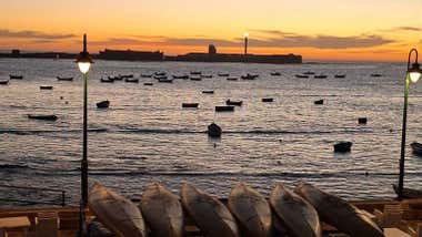 Conoce dónde están las 30 playas con Bandera Azul este 2024 en la provincia de Cádiz