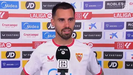 El futbolista Suso atiende a Dazn