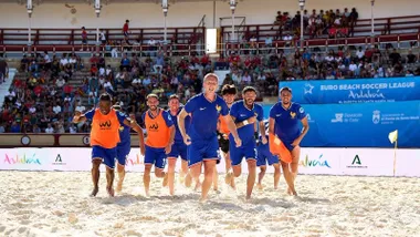 Equipo francés en el transcurso de la prueba en la arena.
