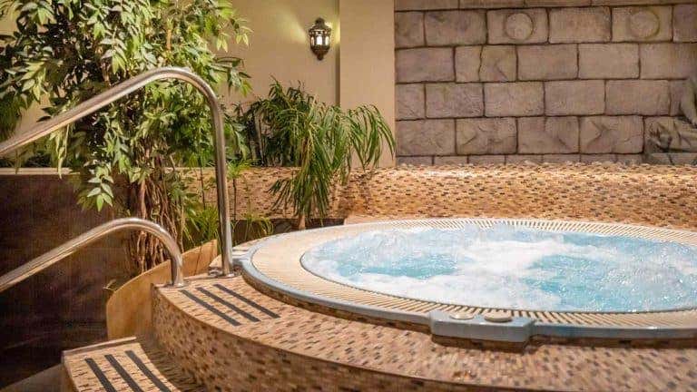 Adapta tus planes a una Semana Santa con lluvia. Ideas de qué hacer en Cádiz mientras llueve