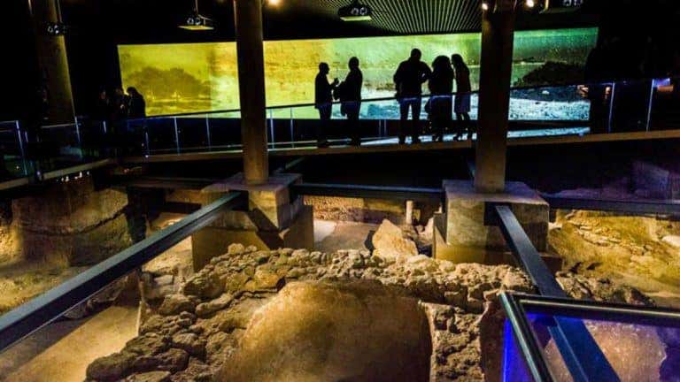 Adapta tus planes a una Semana Santa con lluvia. Ideas de qué hacer en Cádiz mientras llueve