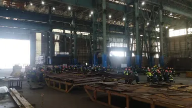 Trabajadores del metal concentrados a la espera del resultado del Sercla