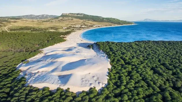 La impresionante duna de Bolinia desde el aire.