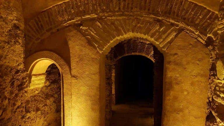 Adapta tus planes a una Semana Santa con lluvia. Ideas de qué hacer en Cádiz mientras llueve