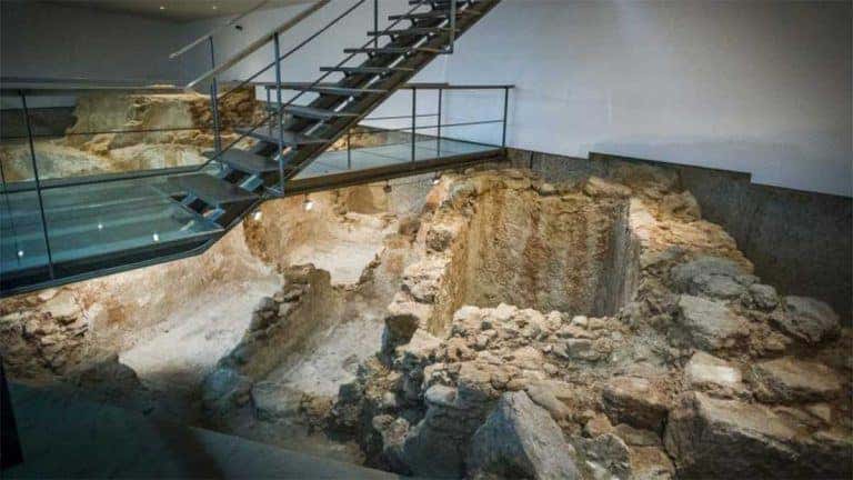 Adapta tus planes a una Semana Santa con lluvia. Ideas de qué hacer en Cádiz mientras llueve