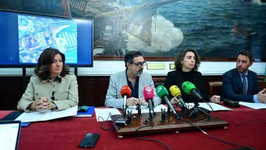 El Plan de Tráfico en Cádiz por el corte del Puente Carranza contempla la salida por la Avenida de la Bahía y la suspensión del Piojito