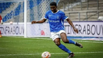 El Cádiz CF confirma el fichaje del lateral derecho ecuatoriano