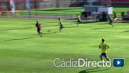 No te pierdas la fantasía de De la Rosa en el primer gol del Cádiz CF en pretemporada