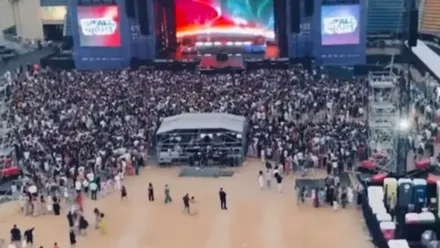 Pinchazo de Jennifer López en Cádiz: mucho show y poco público