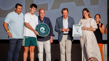 Entrega del Certificado QSostenible Eventos para el Concert Music Festival, celebrado en Chiclana.