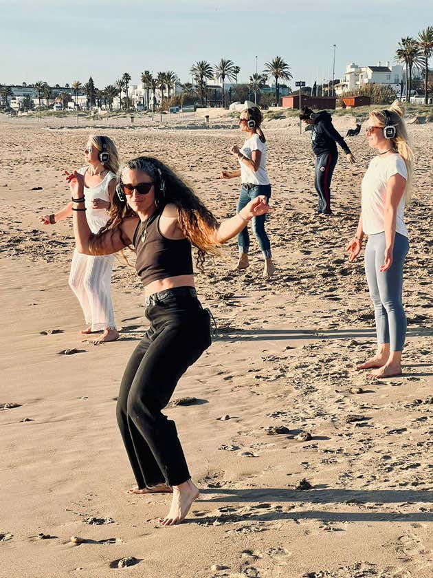 Integrantes de una sesión de la Silent Dance.