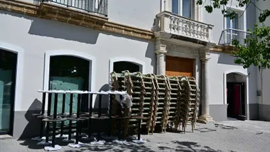 Essenzia abre este sábado en la Plaza de San Juan de Dios.