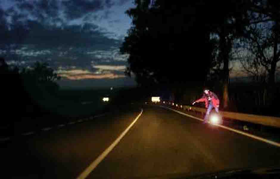 Aparición fantasmal de carretera en la Sierra de Cádiz