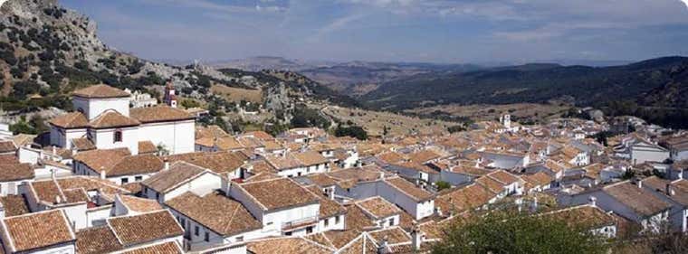 Misterio y apariciones espectrales en la Sierra de Grazalema, en Cádiz