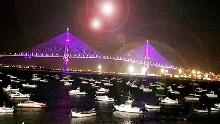 Extrañas luces en la Bahía de Cádiz y fenómenos aéreos anómalos
