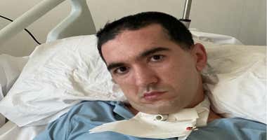 Piden ayuda económica para que un guardia civil gaditano pueda seguir con su costosa rehabilitación