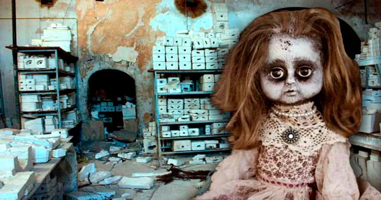 El misterio de la fábrica de muñecas encantada de Segorbe