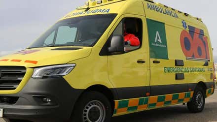 Fallece un hombre en Barbate al caerle encima el techo de una cochera