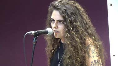La poeta gaditana Marta Dylan