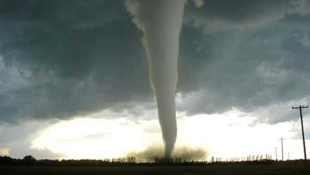 Cuando el mayor tornado de la historia de España arrasó Cádiz