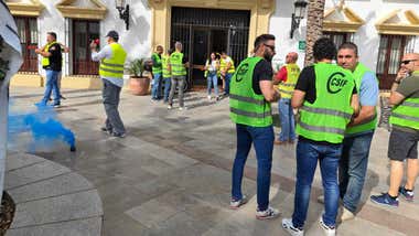 La Policía Local de Chipiona protesta por la situación.