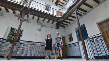 Otro burofax de desalojo en el 31 de la calle Pasquín de Cádiz: más indicios de transformación en pisos turísticos