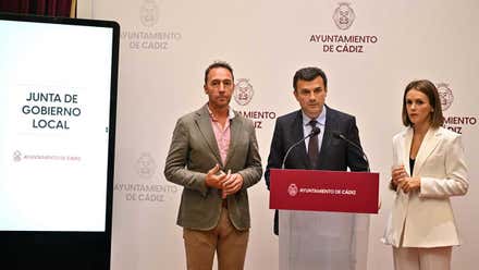 El alcalde de Cádiz afirma que “todas las voces serán escuchadas” en el expediente para el cambio de nombre a Estadio Carranza