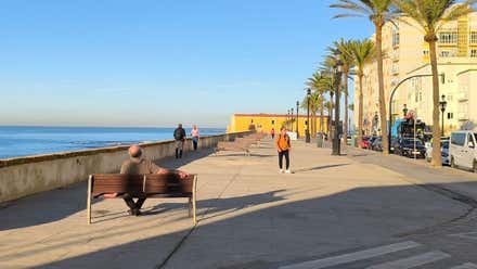 La semana en Cádiz comienza con buen tiempo, pero llega una alerta amarilla por fuertes vientos de Levante