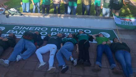 Ustea califica de éxito las concentraciones contra los recortes en educación en la provincia de Cádiz