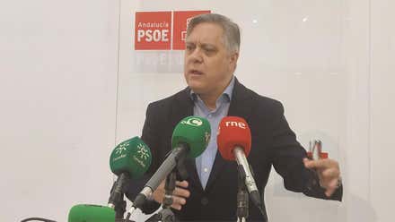 El PSOE denuncia un intento de privatización en los servicios sociales de la Diputación de Cádiz