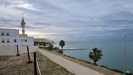 Cádiz tendrá un fin de semana estable tras las alertas por lluvia y tormentas, según la Aemet