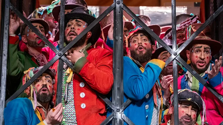 La chirigota 'Al cielo con él' en el Gran Teatro Falla