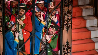 La chirigota 'Al Cielo con el' en el Gran Teatro Falla