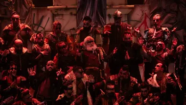 El coro '¡Qué barbaridad!' en el Gran Teatro Falla