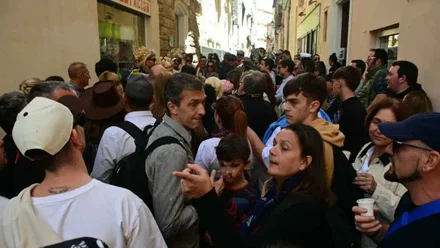 Establecimientos de ocio y comercios podrán ser Puntos Seguros en el Carnaval de Cádiz