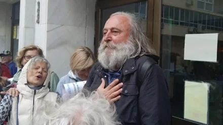 Rechazo a la condena a Antonio Vergara y defensa de su lucha por la sanidad pública