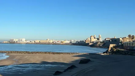 El último fin de semana de marzo será el primero primaveral en Cádiz… antes de cambios en abril