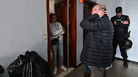Nuevas concentraciones en apoyo de Tamara Manzano, desalojada este martes de un piso de Procasa